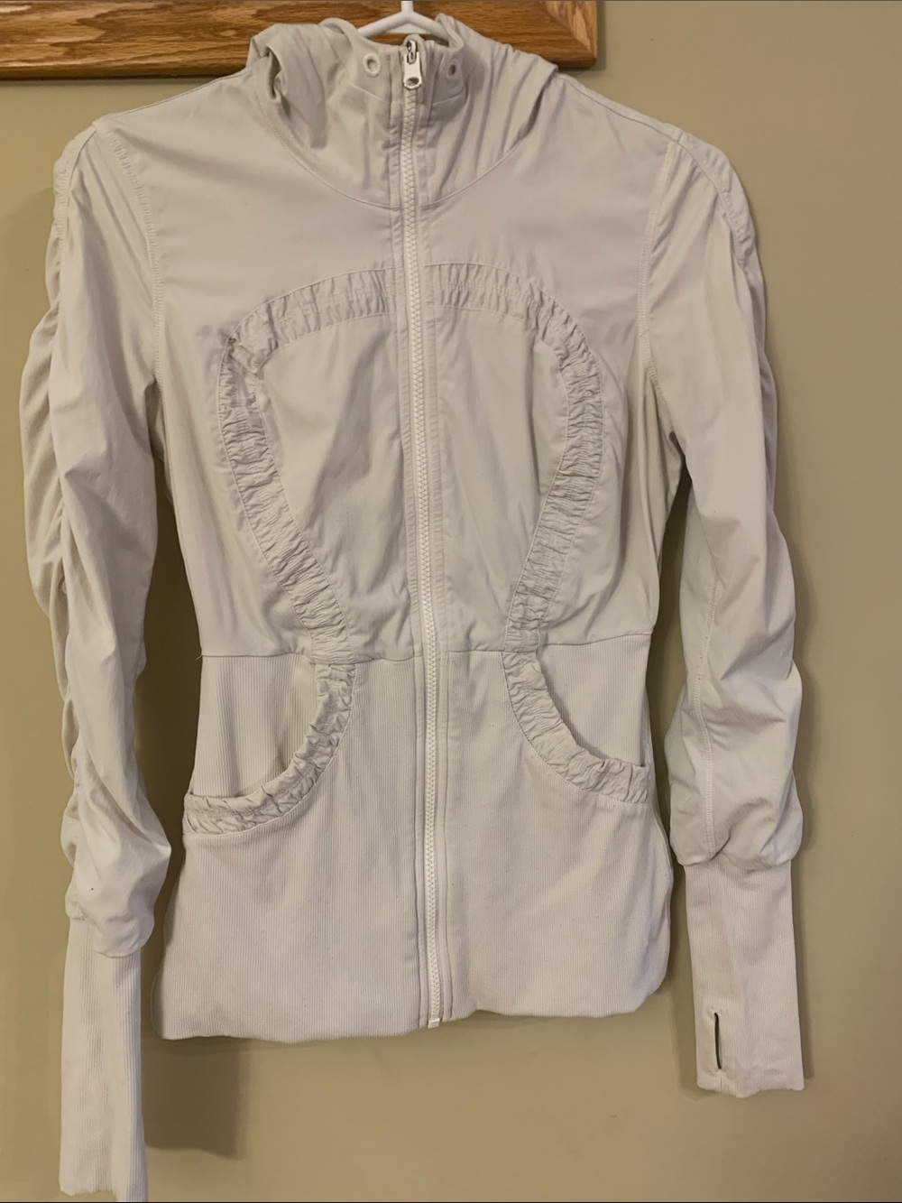 lululemon athletica Women's White Ruching Zip Hoodie Jacket